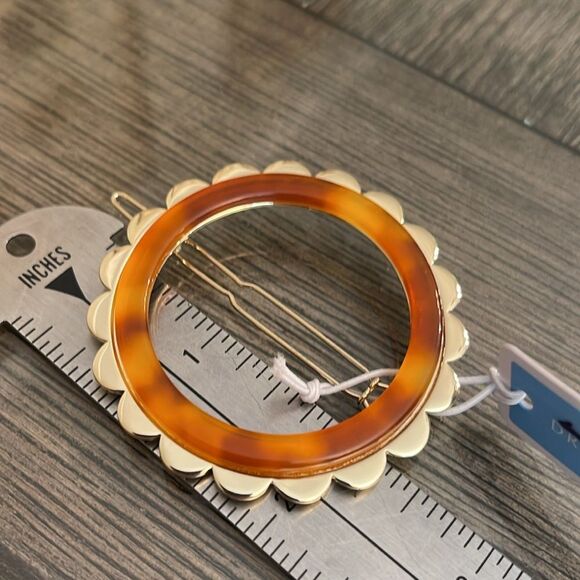 NWT Draper James Hair Barrette Hair Clip Round Flower Shape w/ Tortoise Shell main image 5